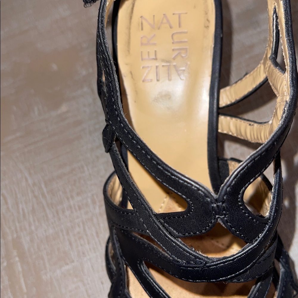 Naturalizer Women's Black Strappy Sandals - Picture 5 of 7